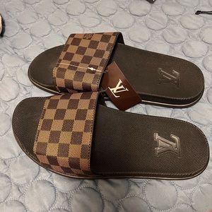 New Louis Vuitton Women’s Slides